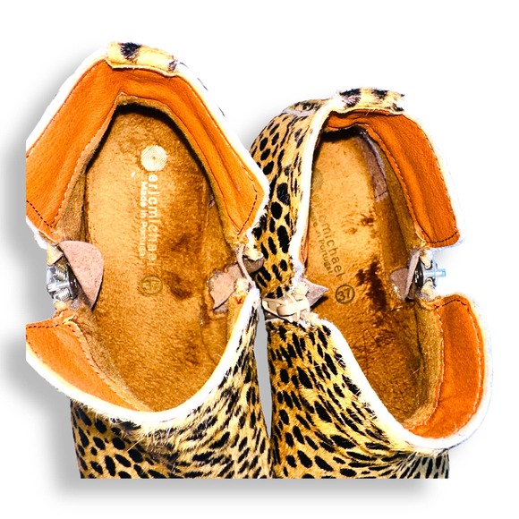 Women's Eric Michael, Lynx Ankle Boot Size 37 EU 6 US - Picture 2 of 8